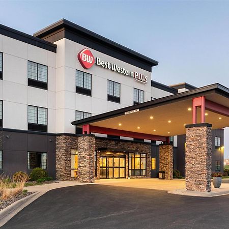 Best Western Plus New Richmond Inn & Suites Ngoại thất bức ảnh
