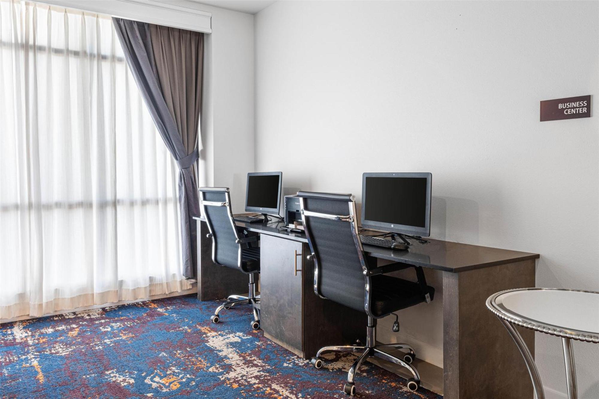 Best Western Plus New Richmond Inn & Suites Ngoại thất bức ảnh