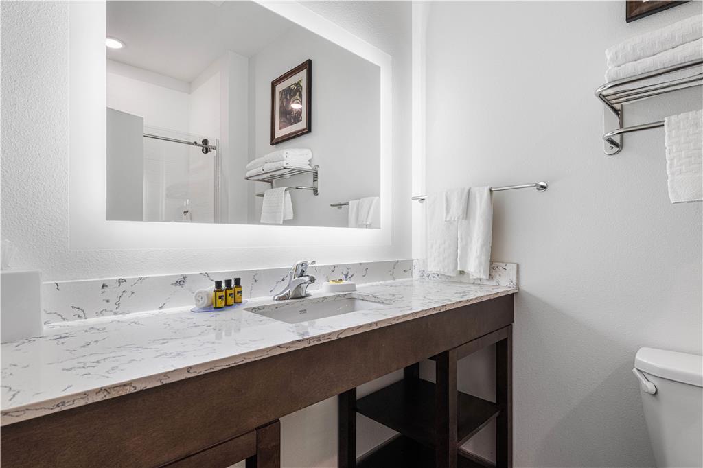 Best Western Plus New Richmond Inn & Suites Phòng bức ảnh